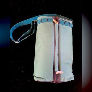 Picnic Time Estate Insulated Wine Tote with Service For two in Hunter Green nWOT